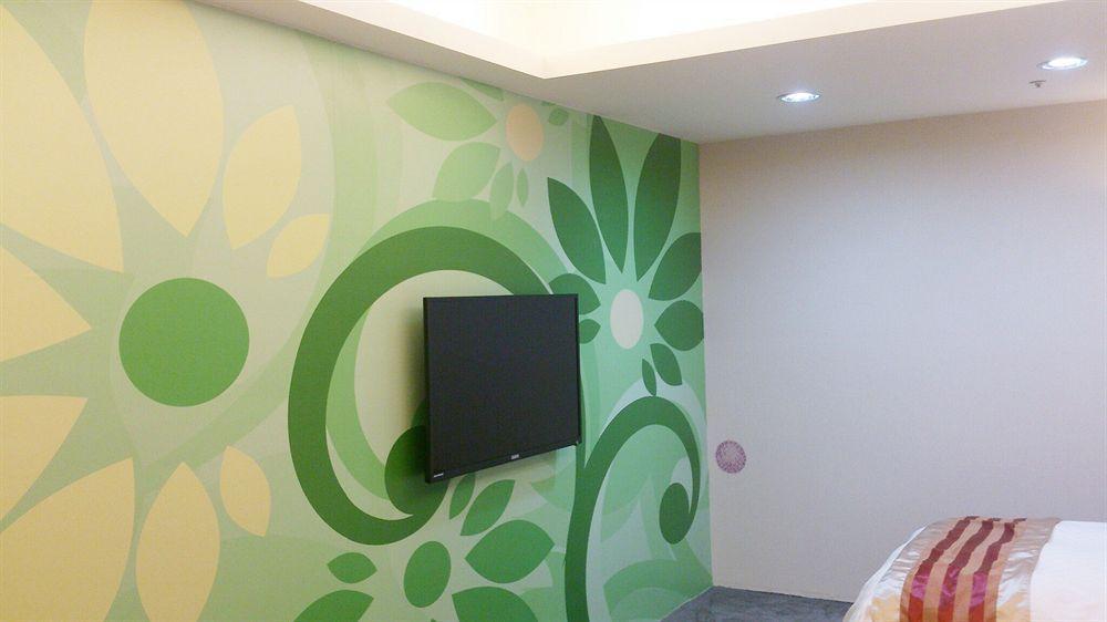 Shun-Yi Business Hotel Chiayi Exterior foto